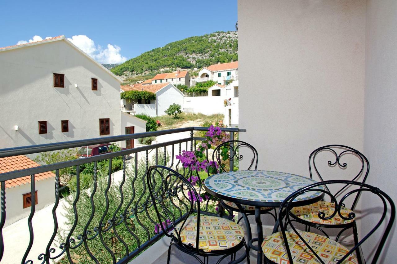 Apartments Villa Vallum Bol Exterior foto