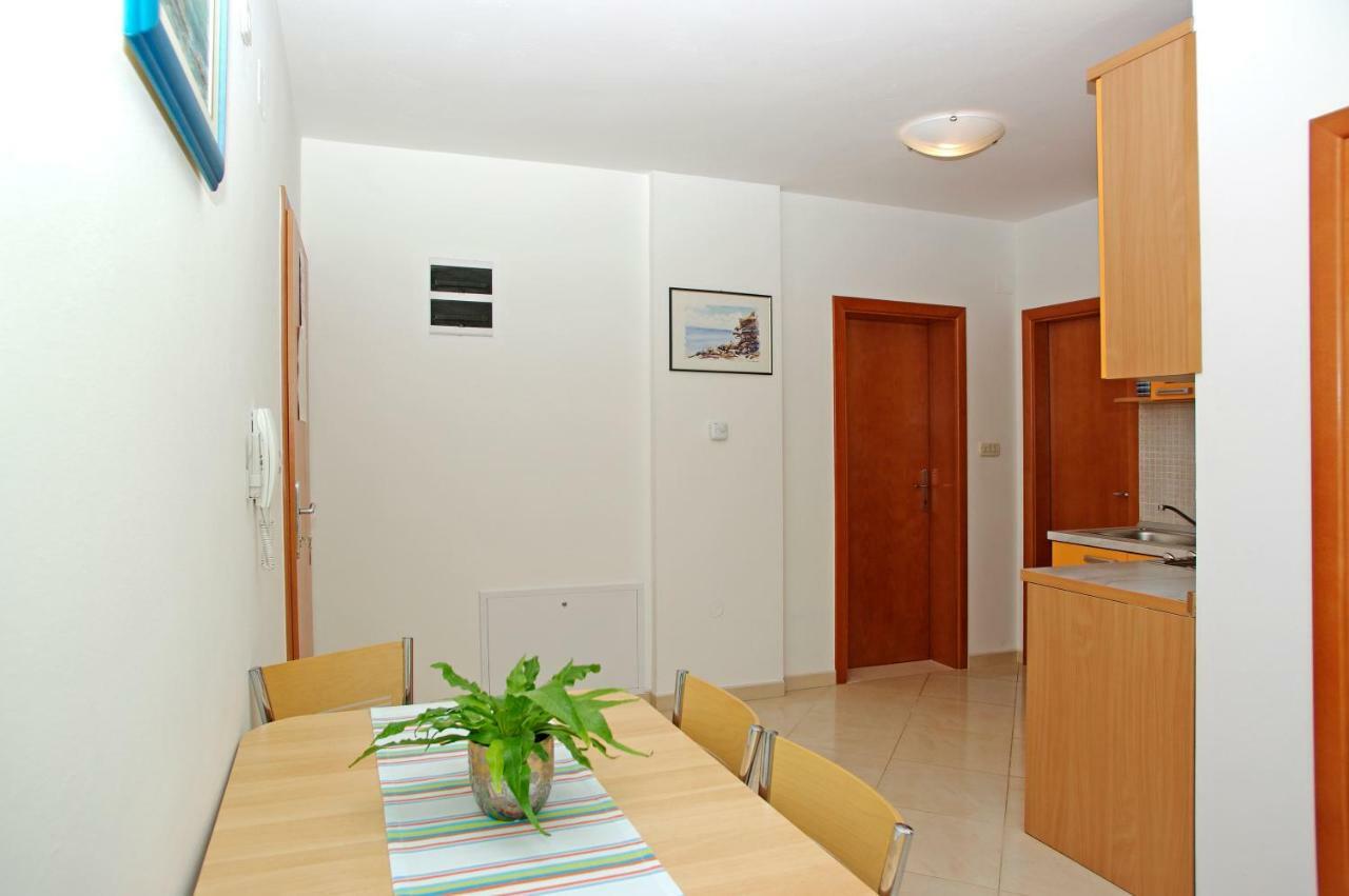 Apartments Villa Vallum Bol Exterior foto